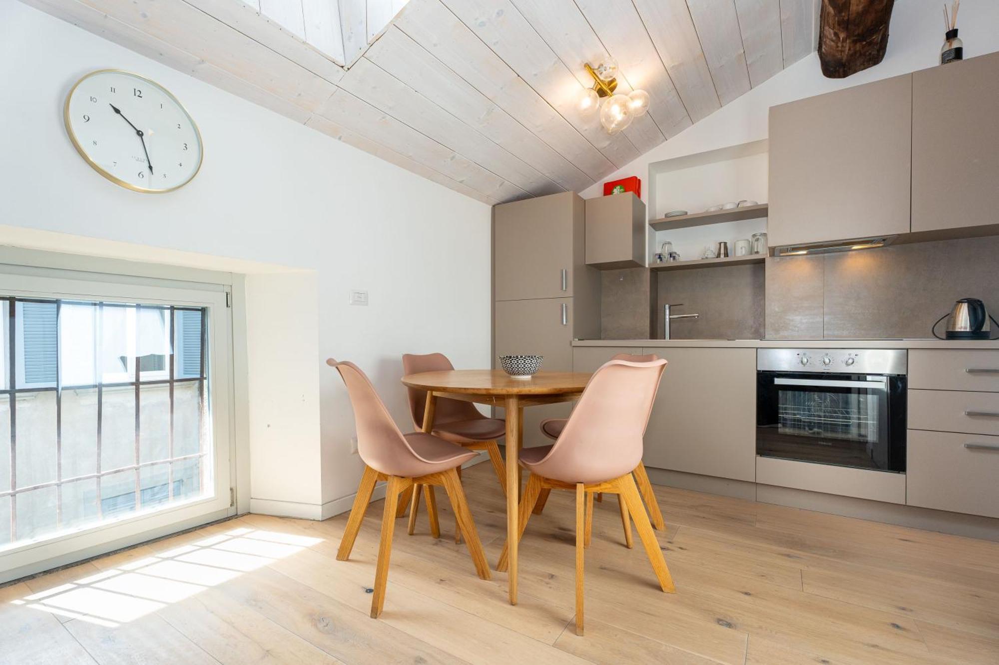Apartments Vistallihouse แบร์กาโม ภายนอก รูปภาพ