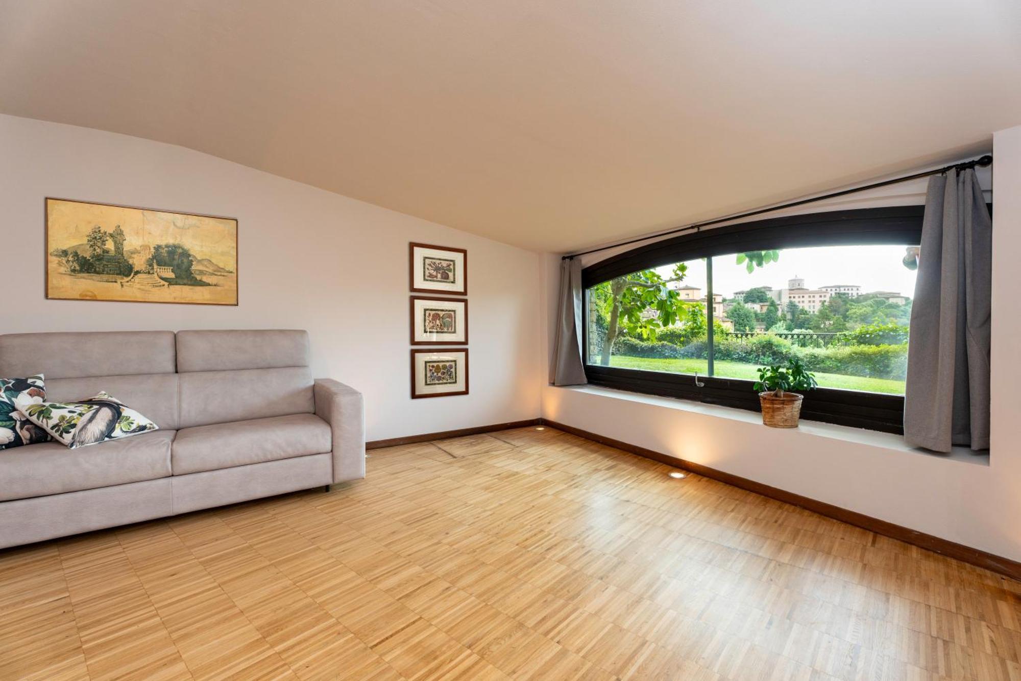 Apartments Vistallihouse แบร์กาโม ภายนอก รูปภาพ
